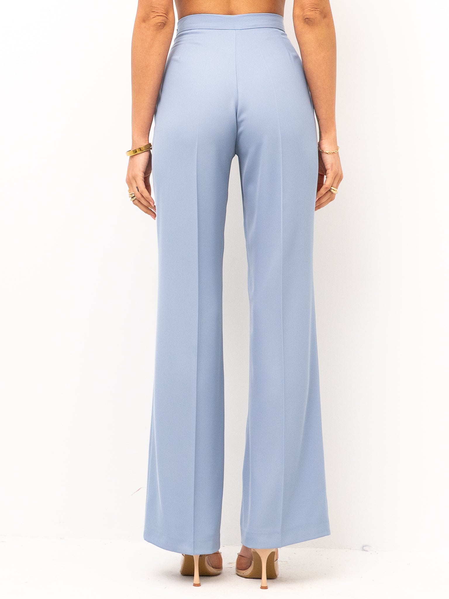 TAILLEUR ORTEGA 1051