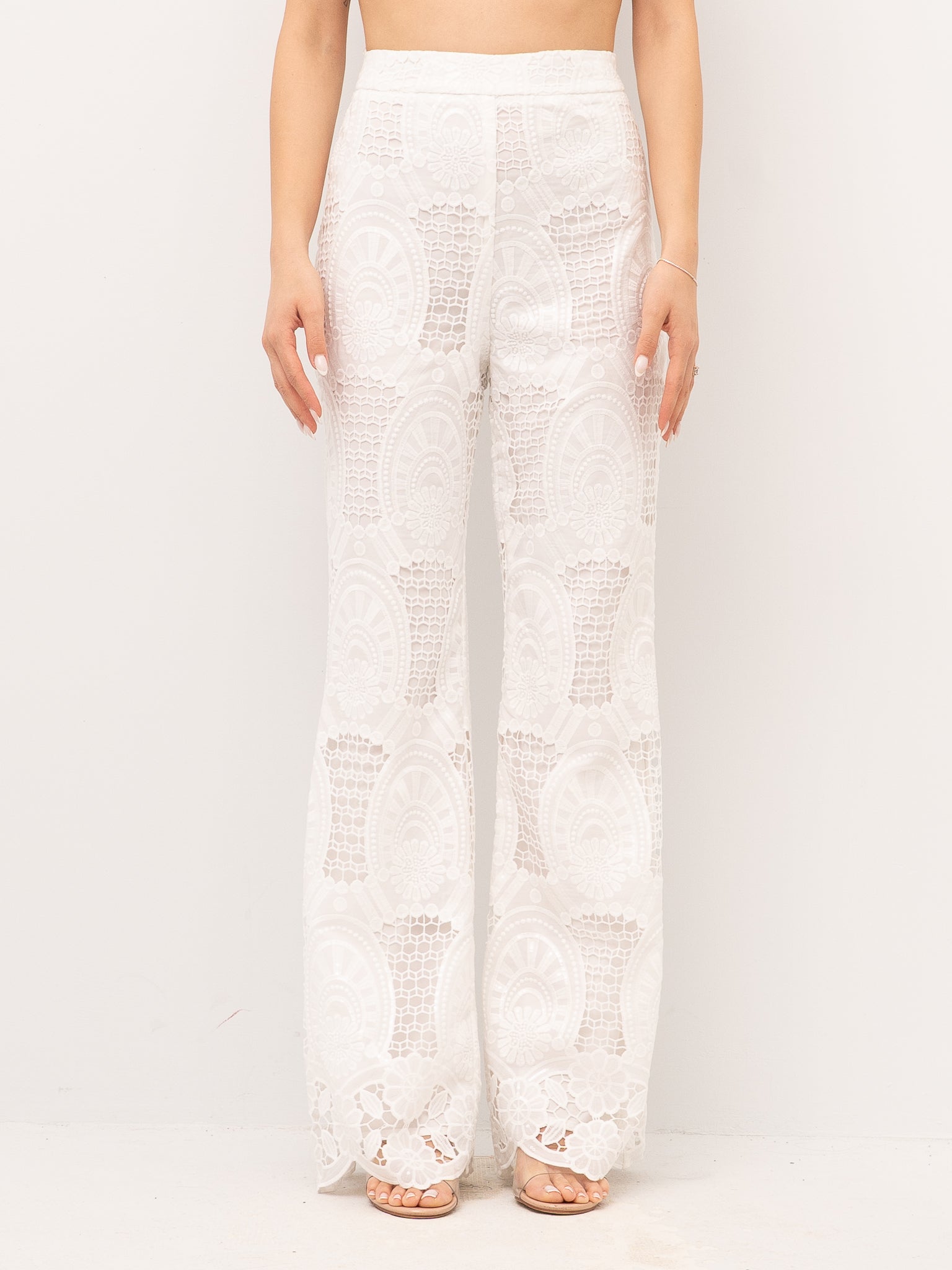 TAILLEUR KUEA E0E04