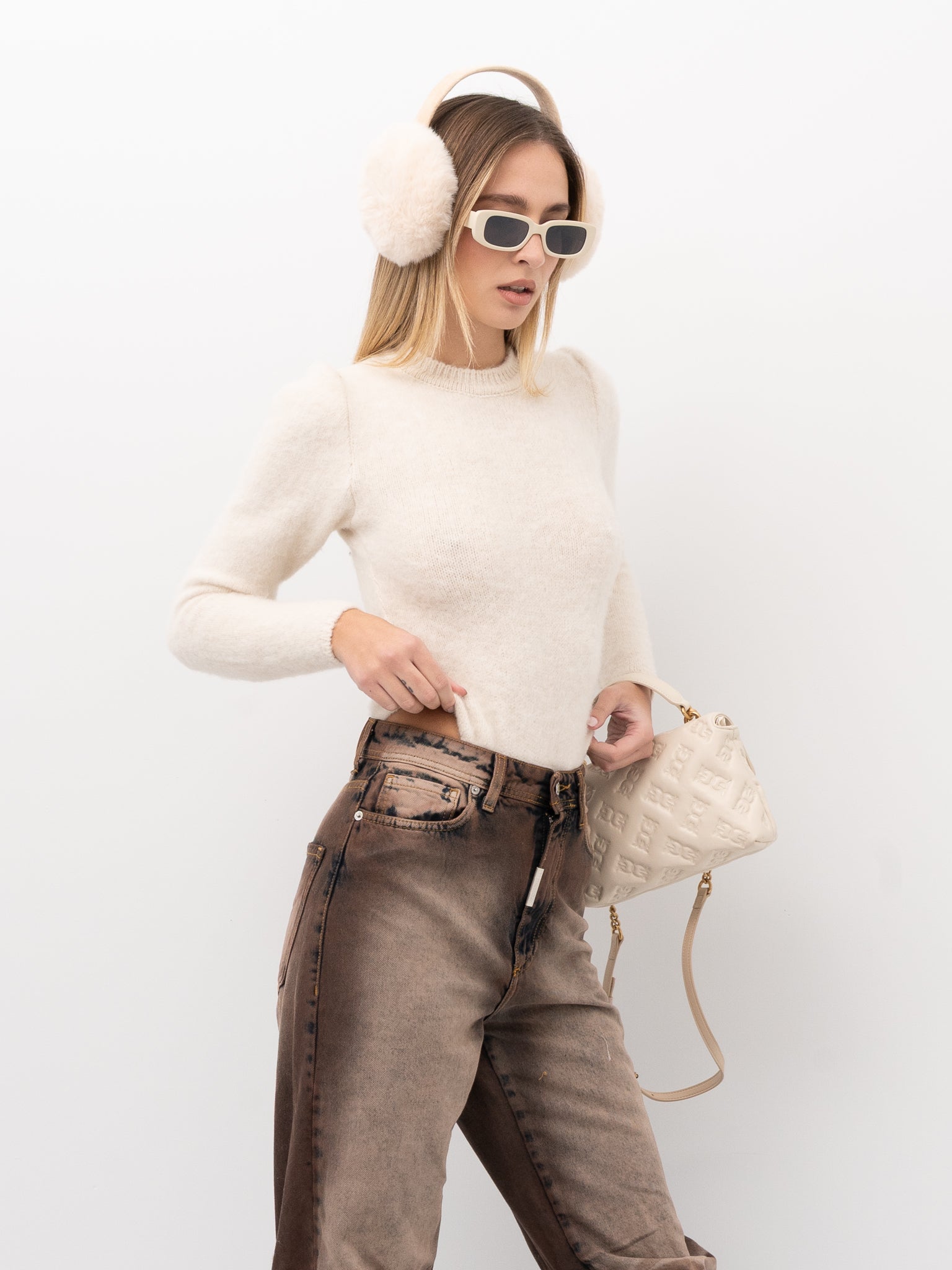 BODY DO NOT CONFORM BODY220