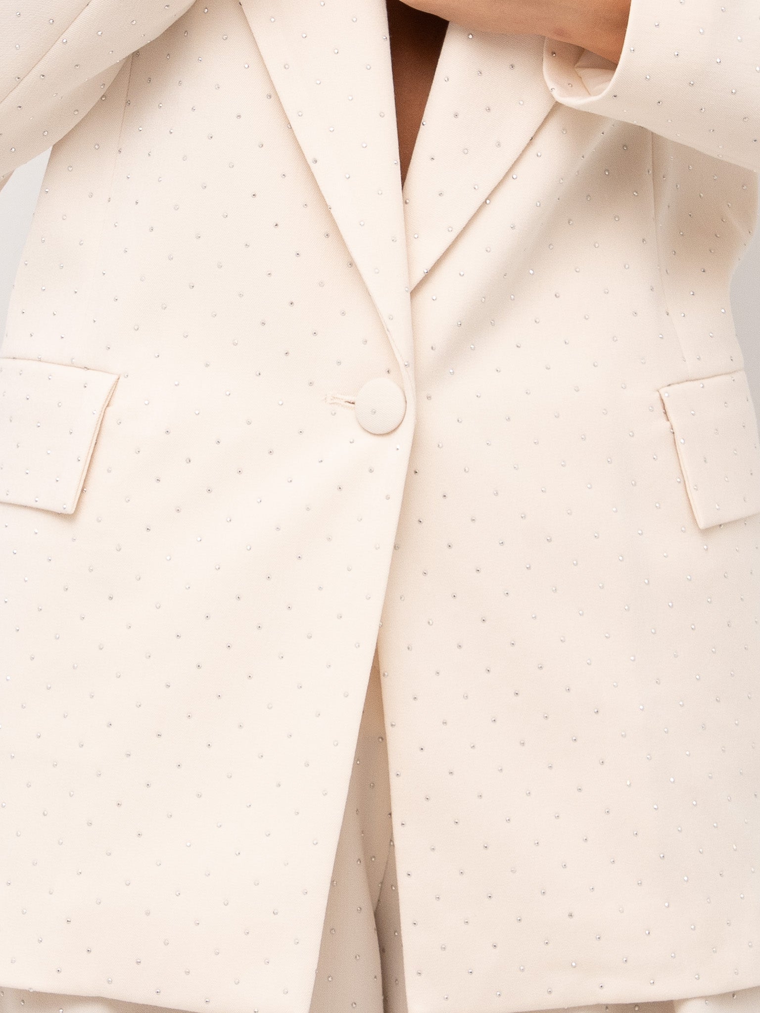 TAILLEUR ACTUALEE GI001036+PA003006