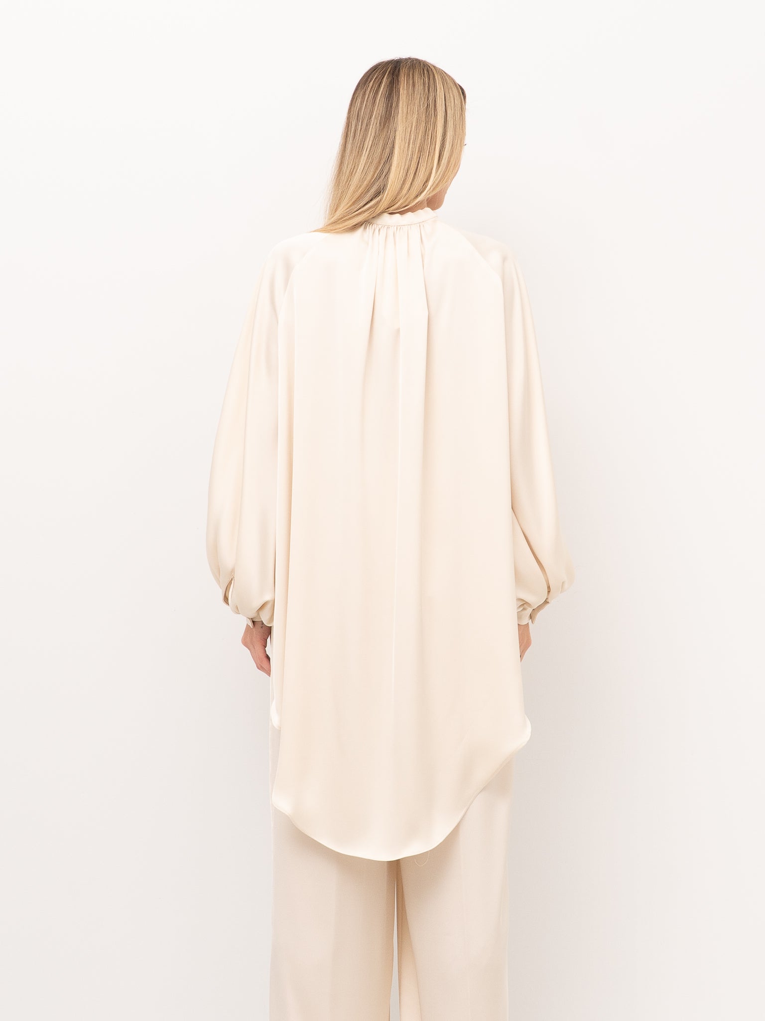 COPRISPALLE SILENCE LIMITED SLCA015