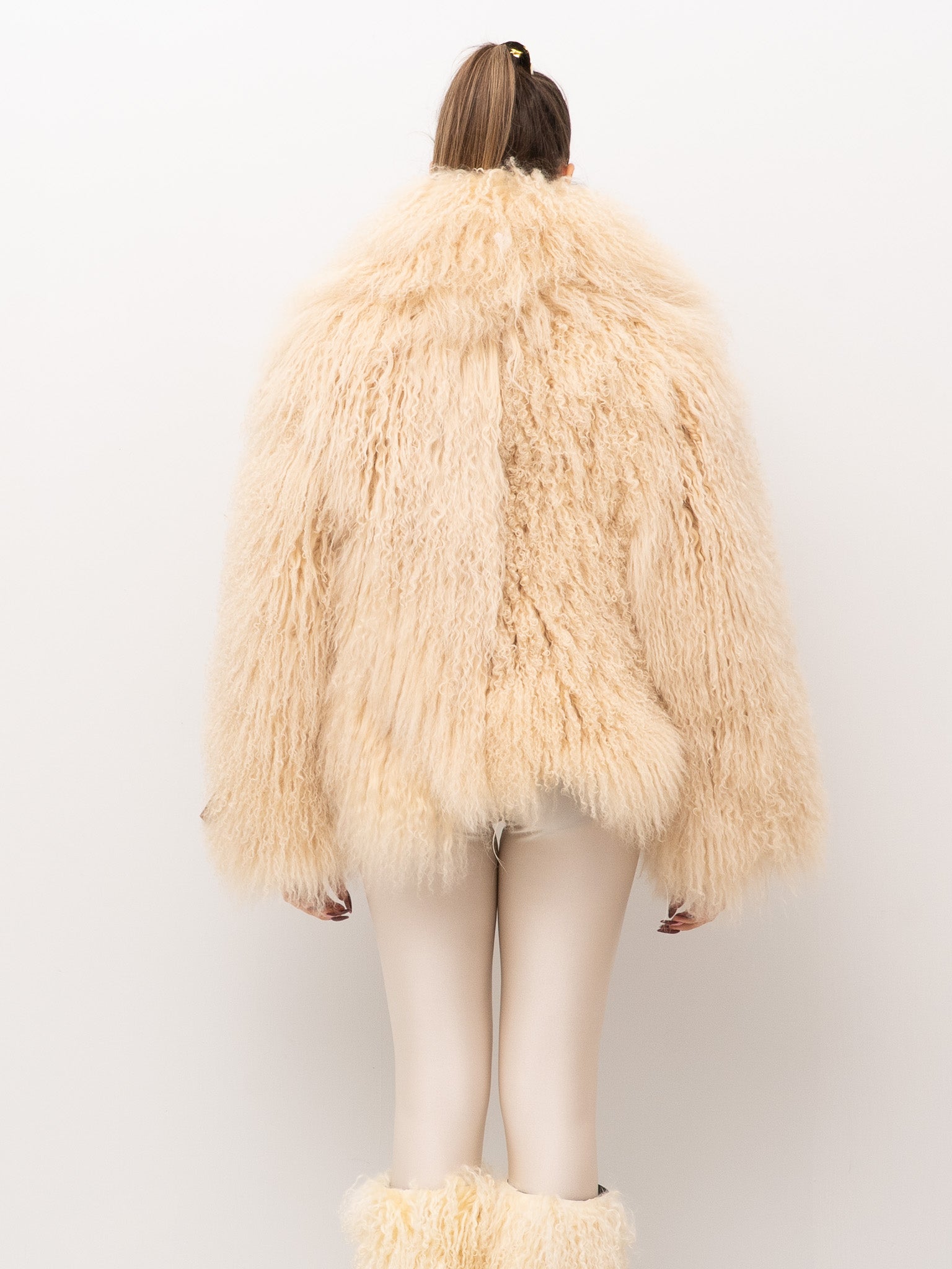 MONGOLIA SAGAFURS SG5011