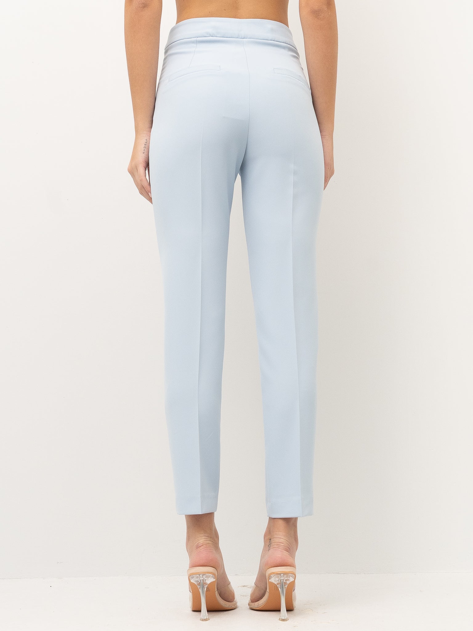 SILENCIOSO DE TAMAÑO LIMITADO GI5366APP+NP2002-100