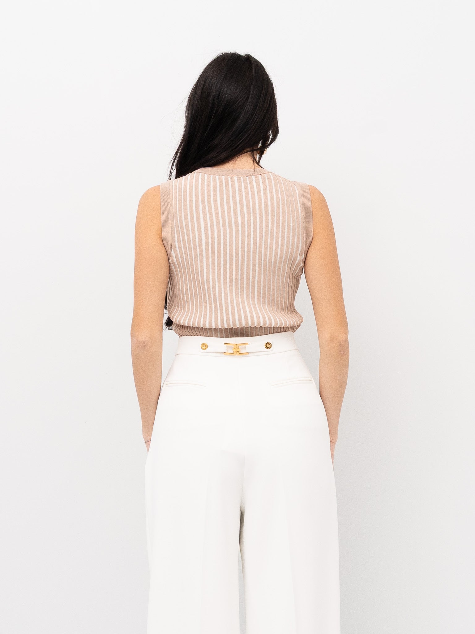 CAMISETA SIN MANGAS LIU JO TA6064MS55N