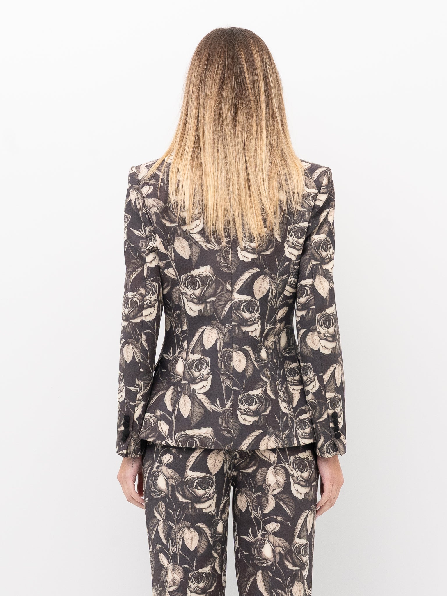 CHAQUETA DE MIERDA SH2526051S