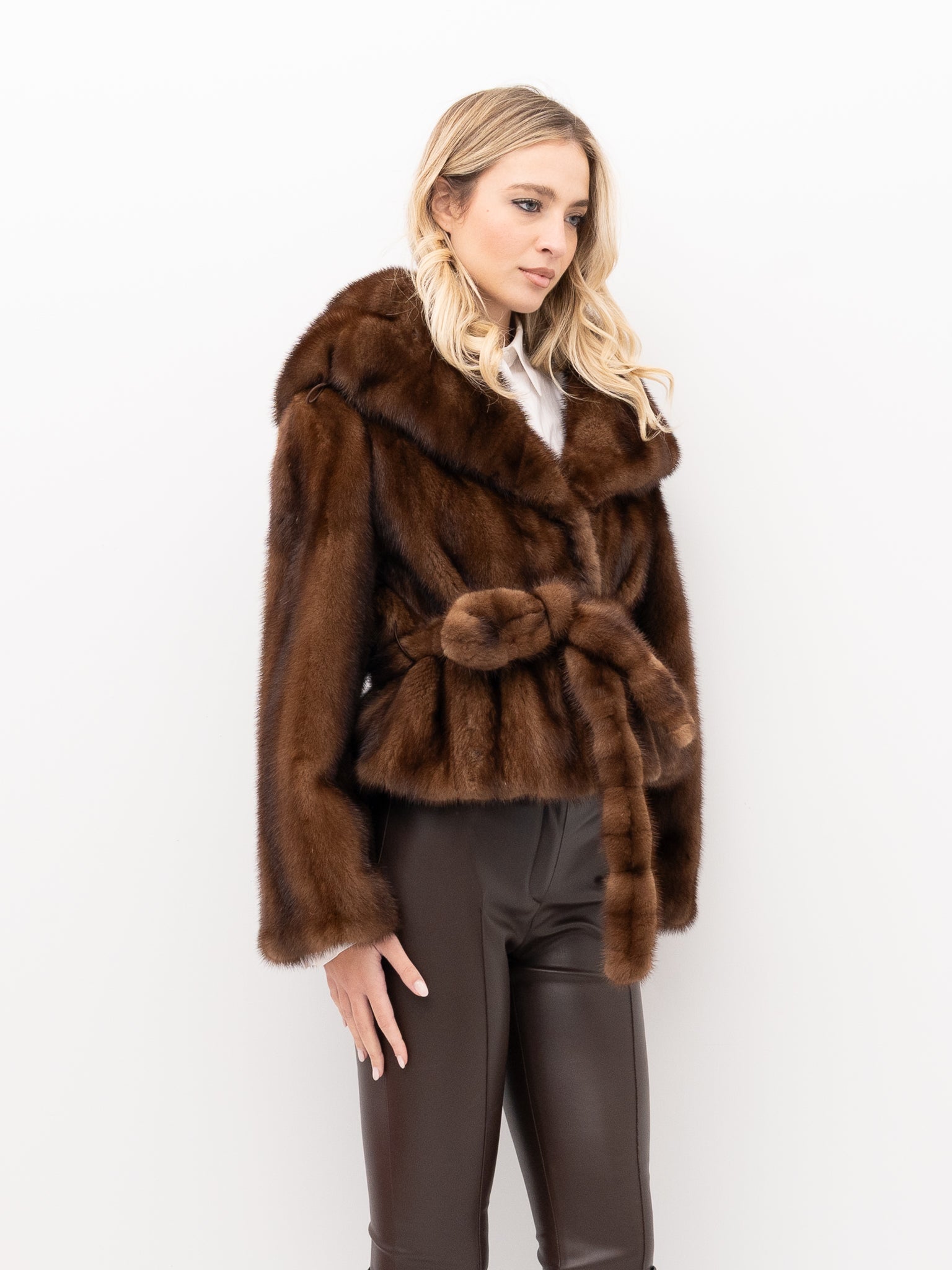 VISONE SAGAFURS SG6008