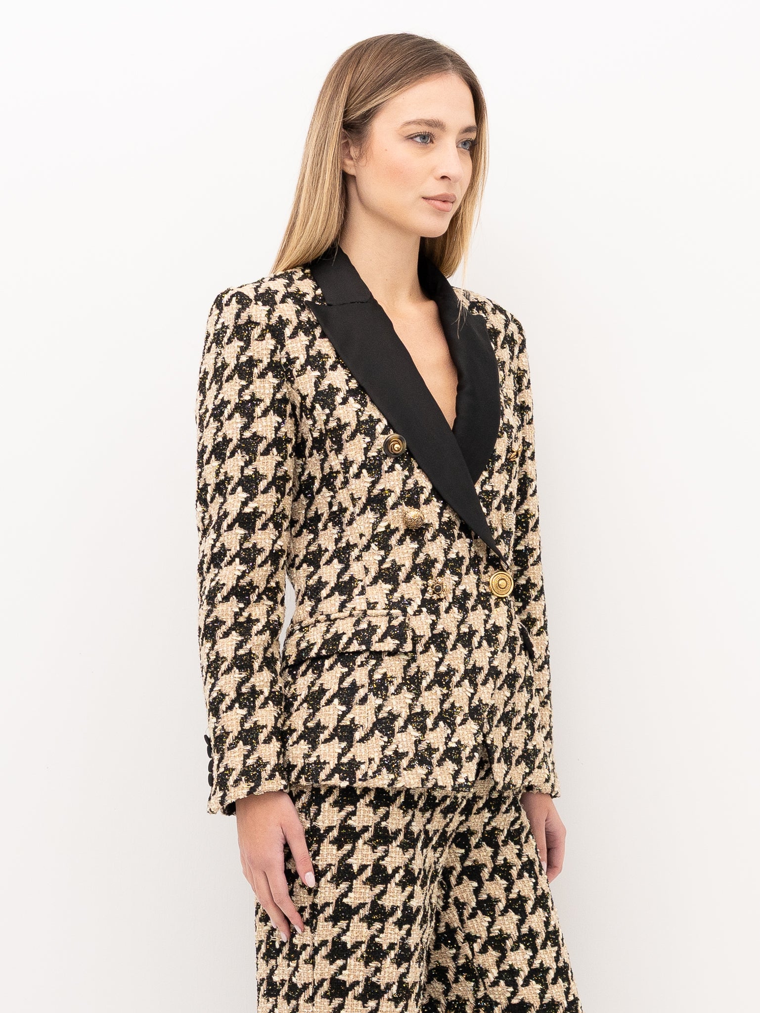 CHAQUETA DE MIERDA SH2526051