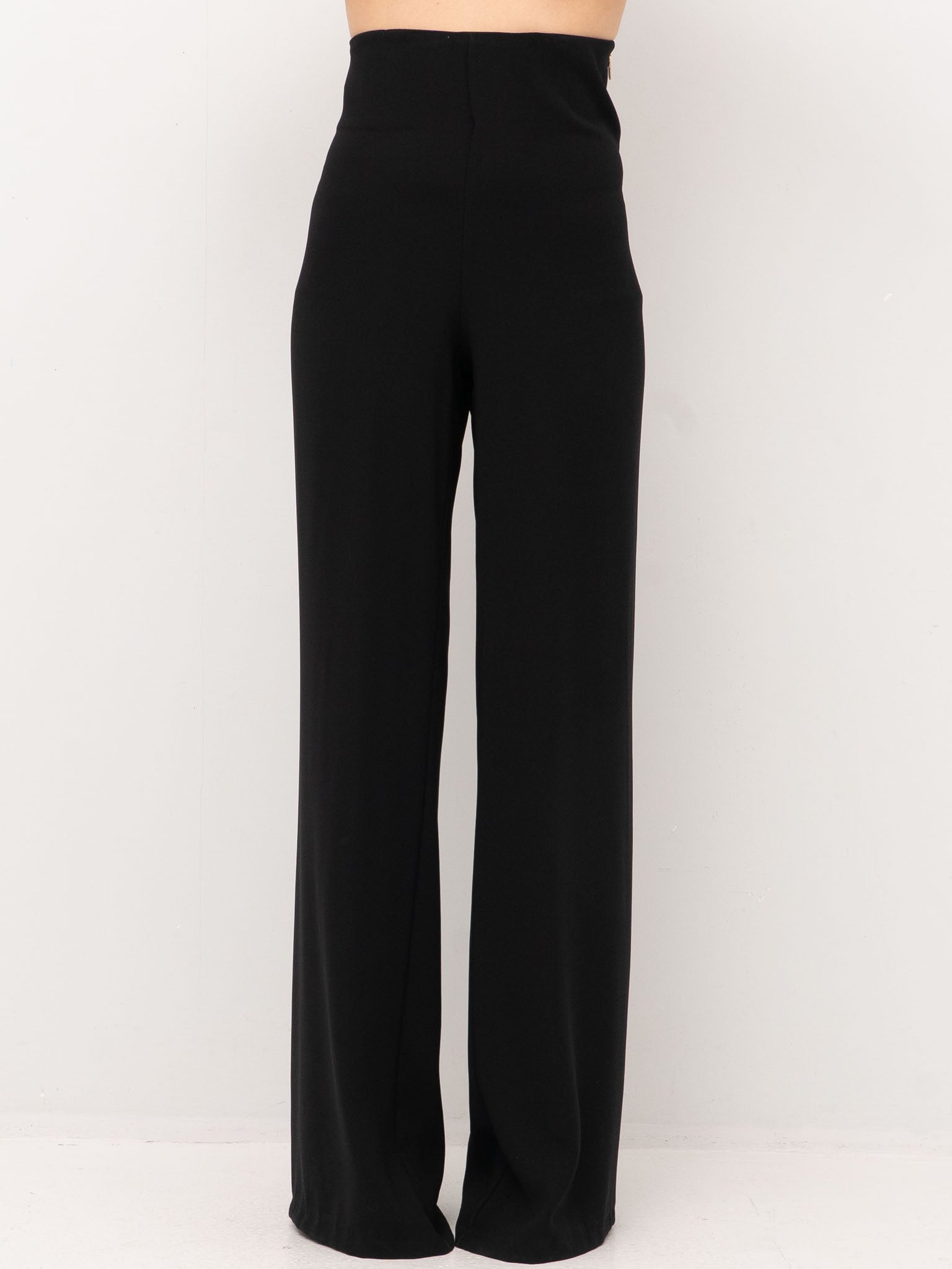 TAILLEUR KUEA 6048