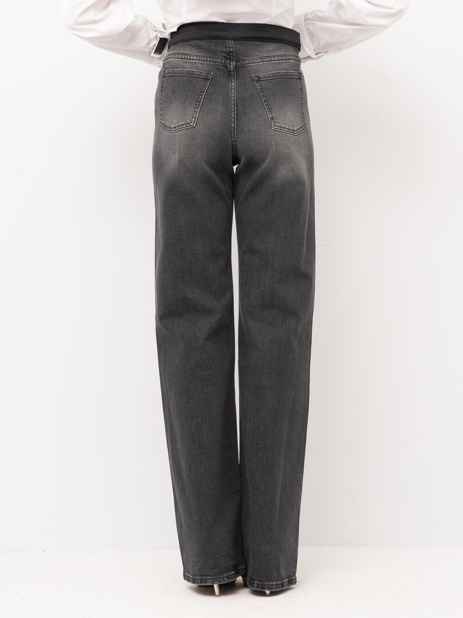 JEANS SILENCE LIMITED SI18