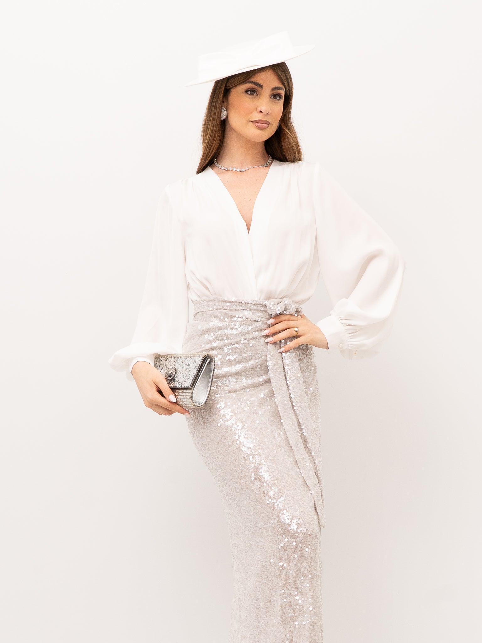KUEA E0E13 SUIT