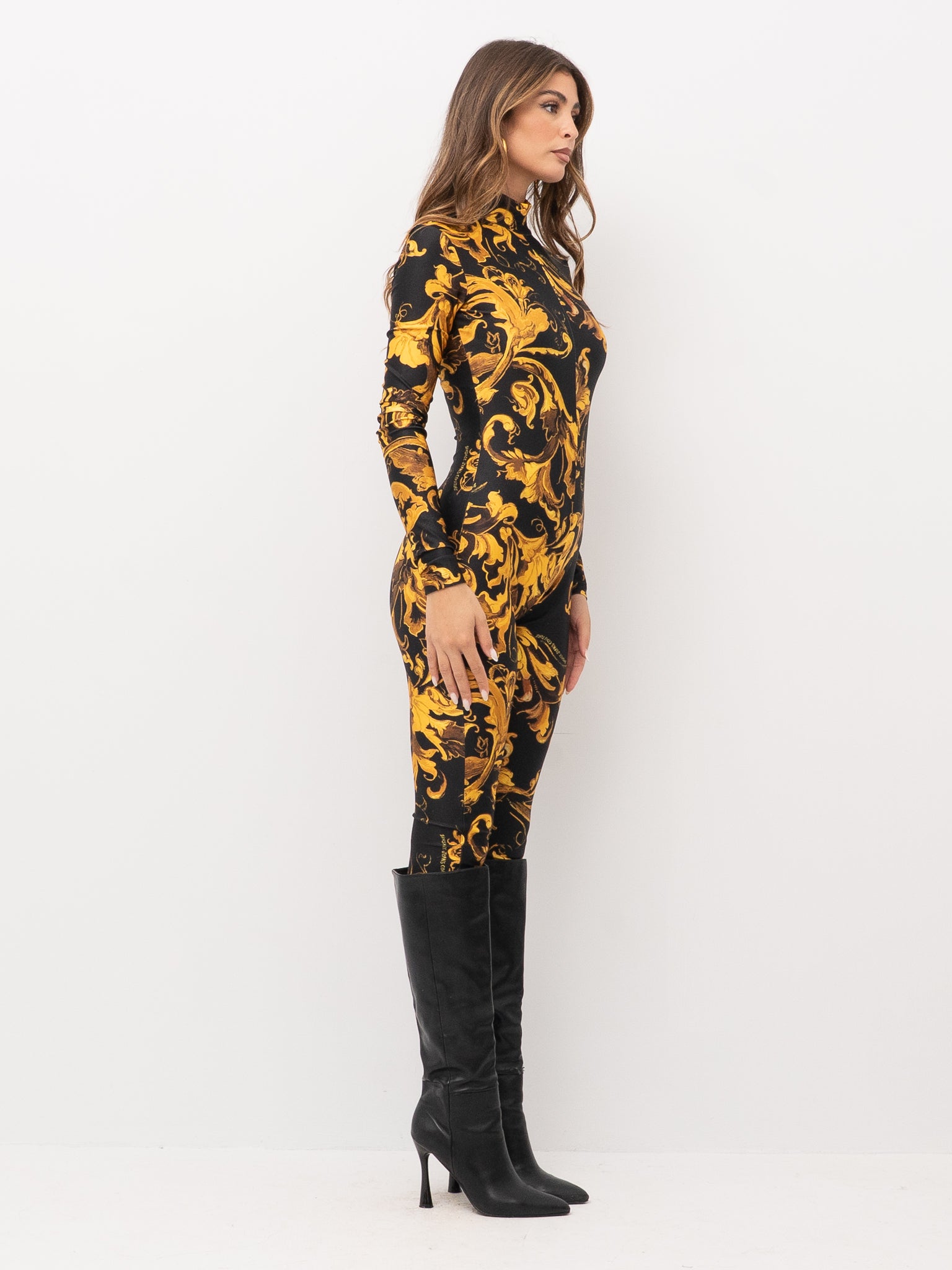 VERSACE JEANS COUTURE SUIT 79HAN006 JS501