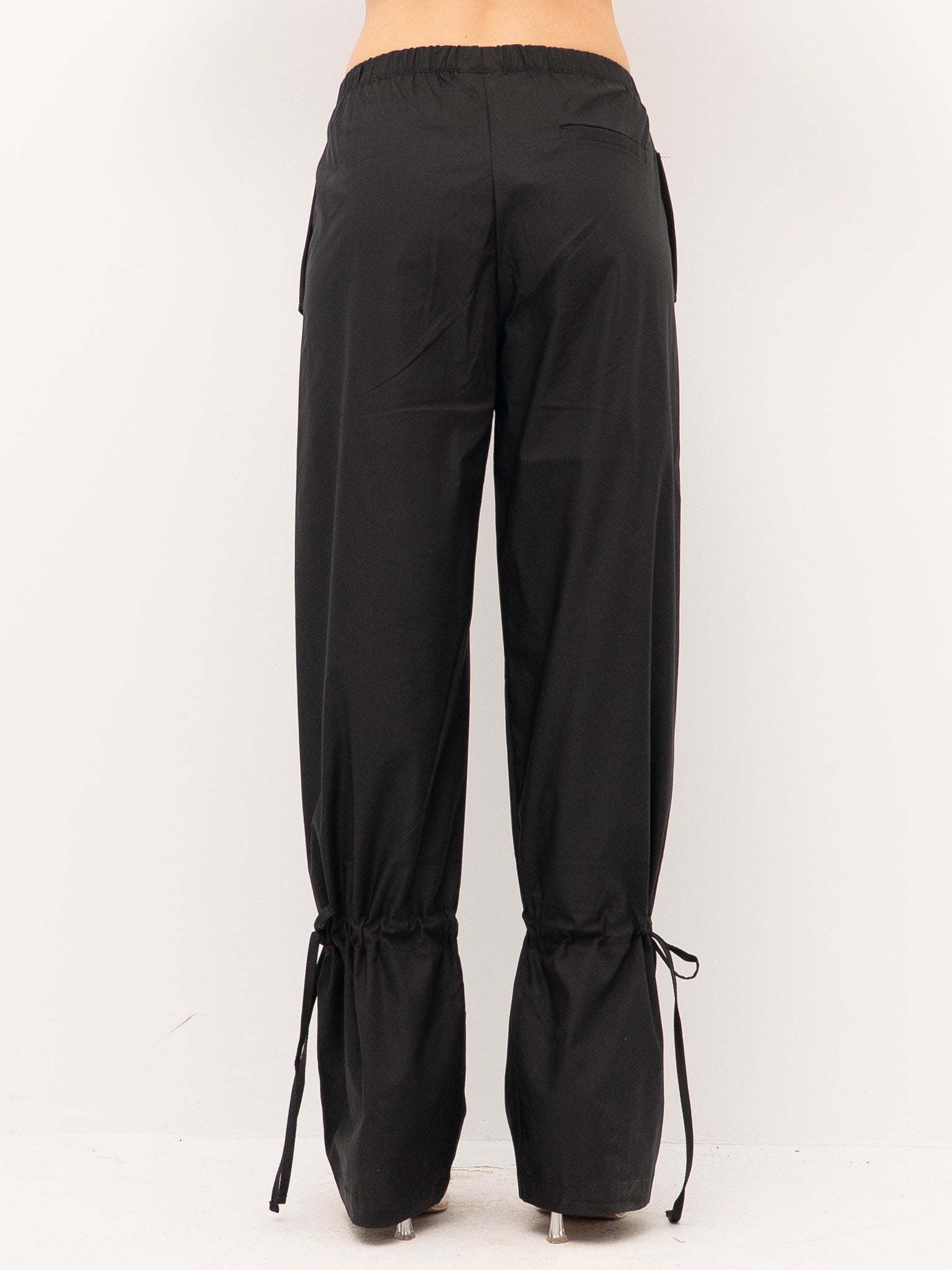 PANTALONE COUNTY OF MILAN 26ECM30124