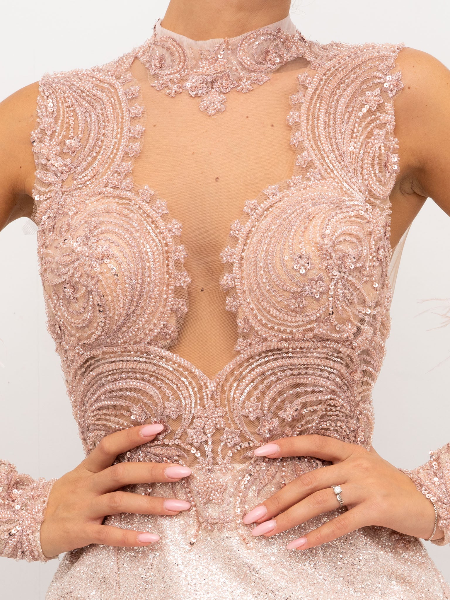 MI VESTIDO DE NOVIA MB124