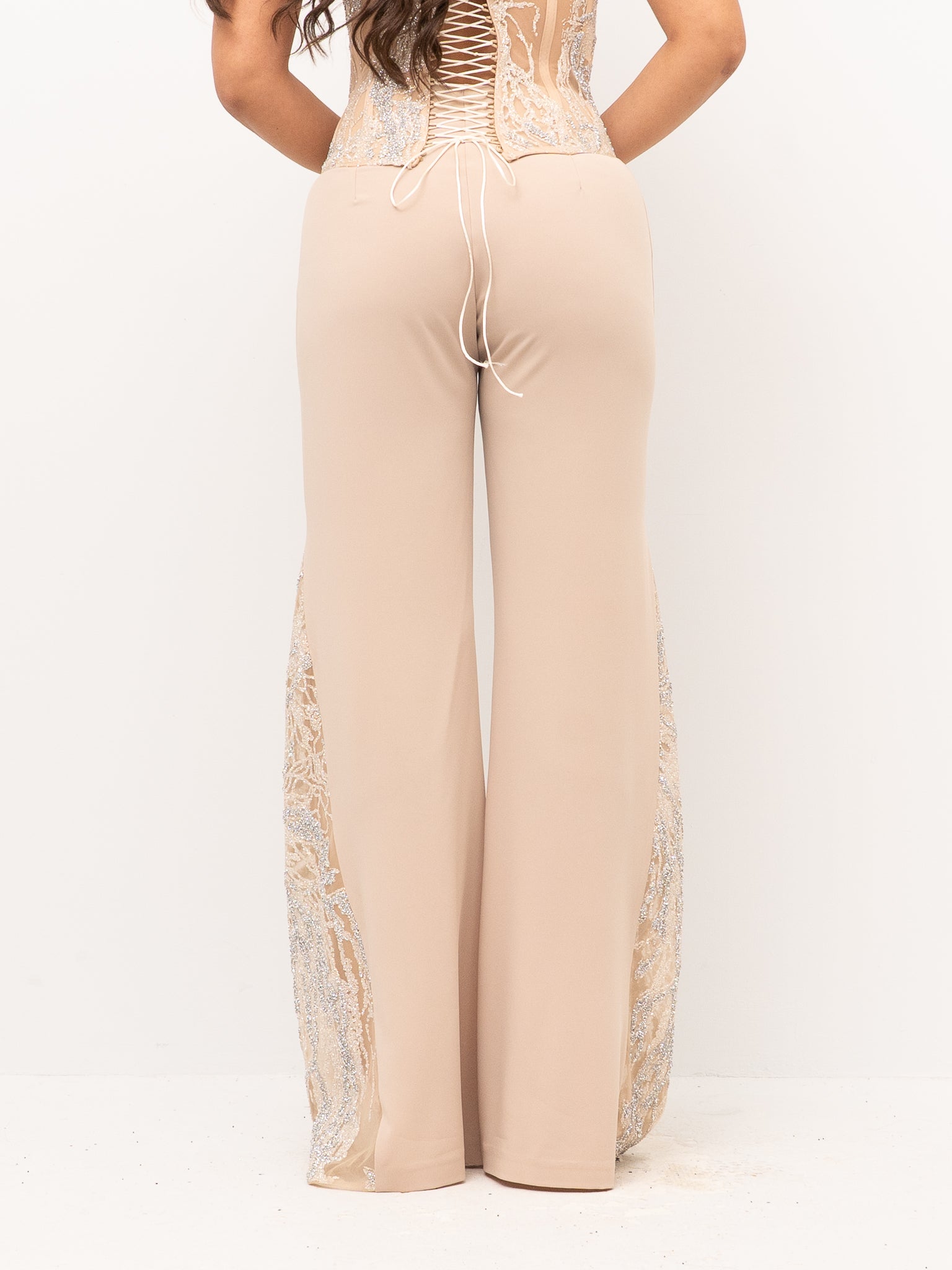 LEA MONETTI OUTFIT 3002