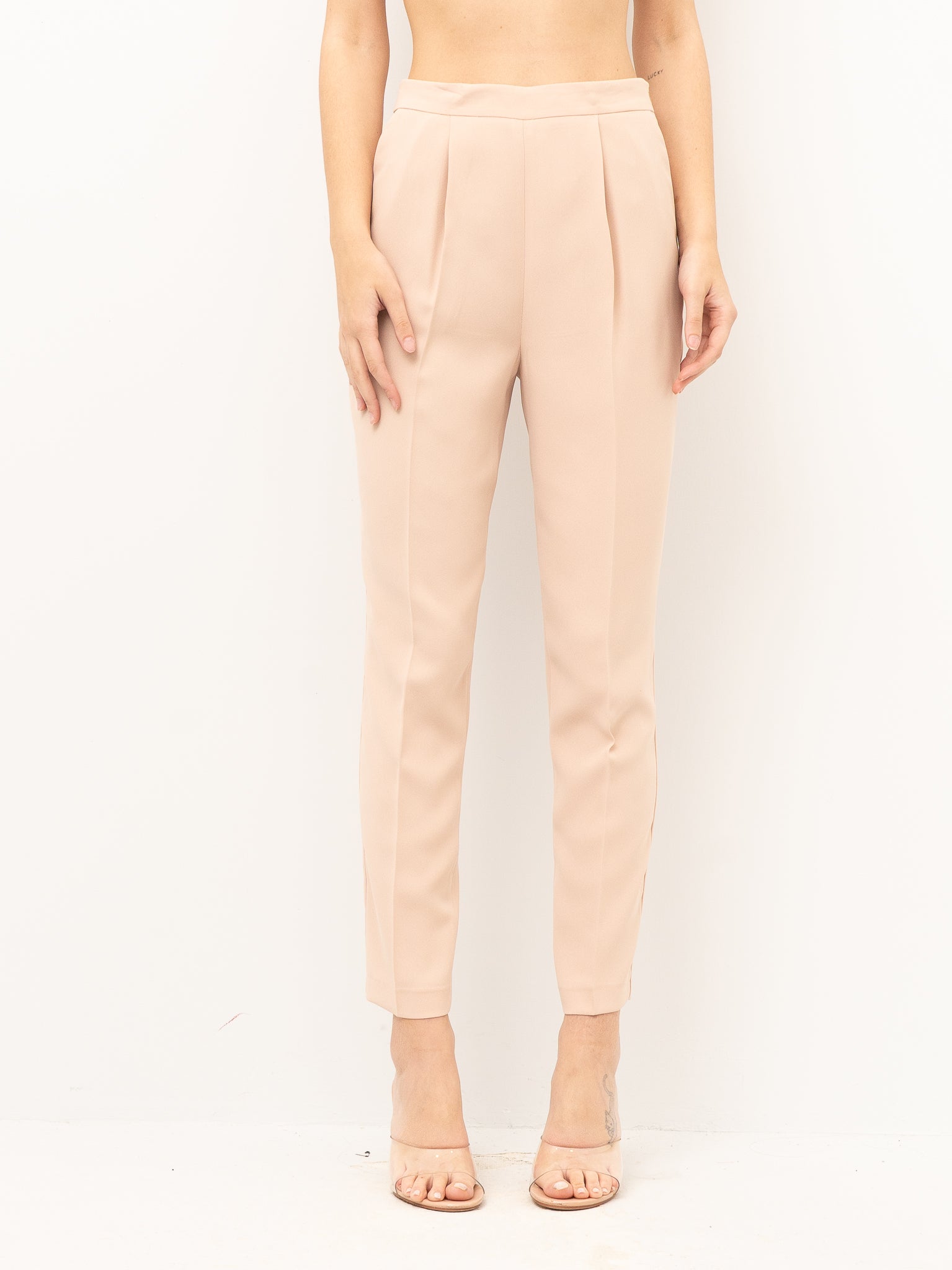 TAILLEUR KUEA 5142P.