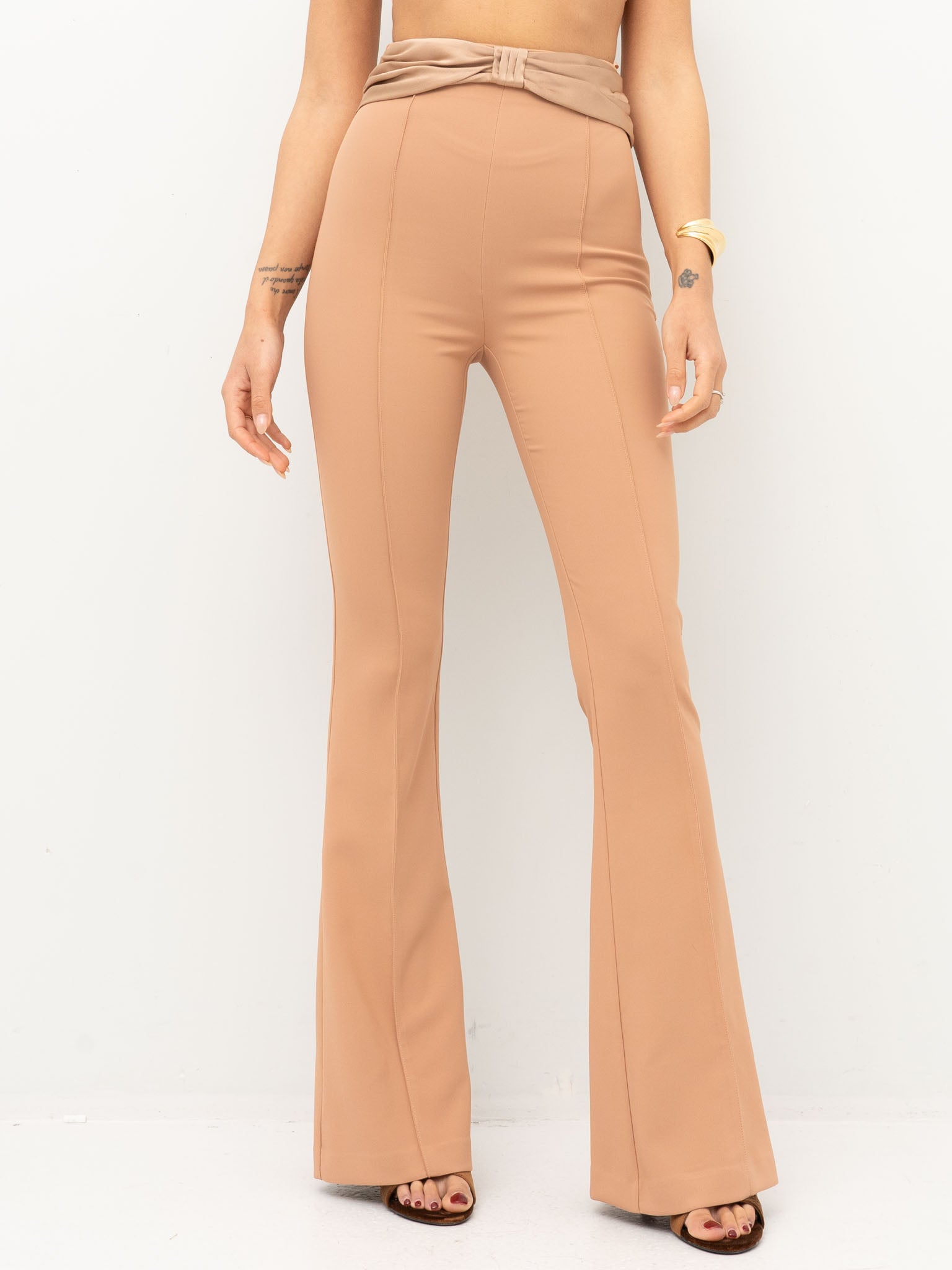 Elisabetta Franchi PA09552E2DC6 関税送料込 PA09552E2 Elisabetta Franchi Light Crêpe Trousers With Belt