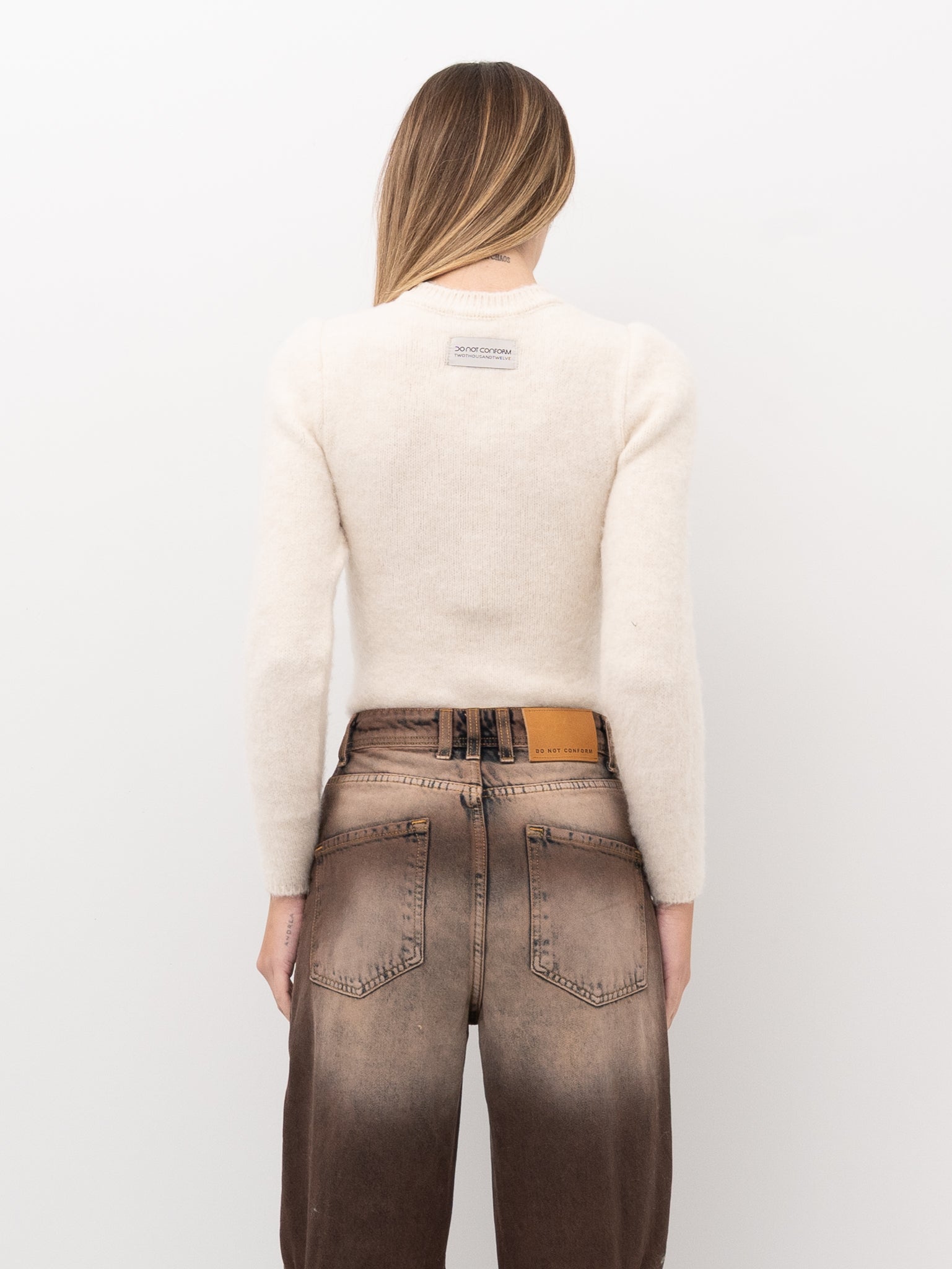 BODY DO NOT CONFORM BODY220