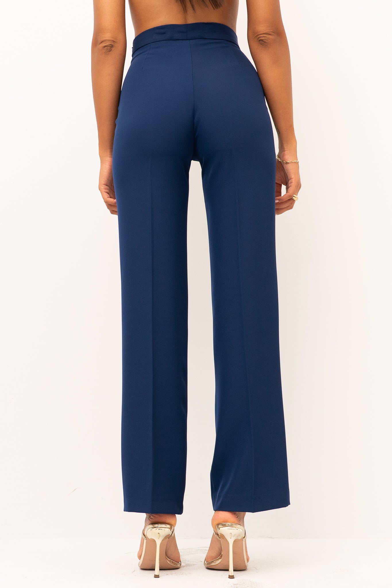 TAILLEUR ORTEGA 10100
