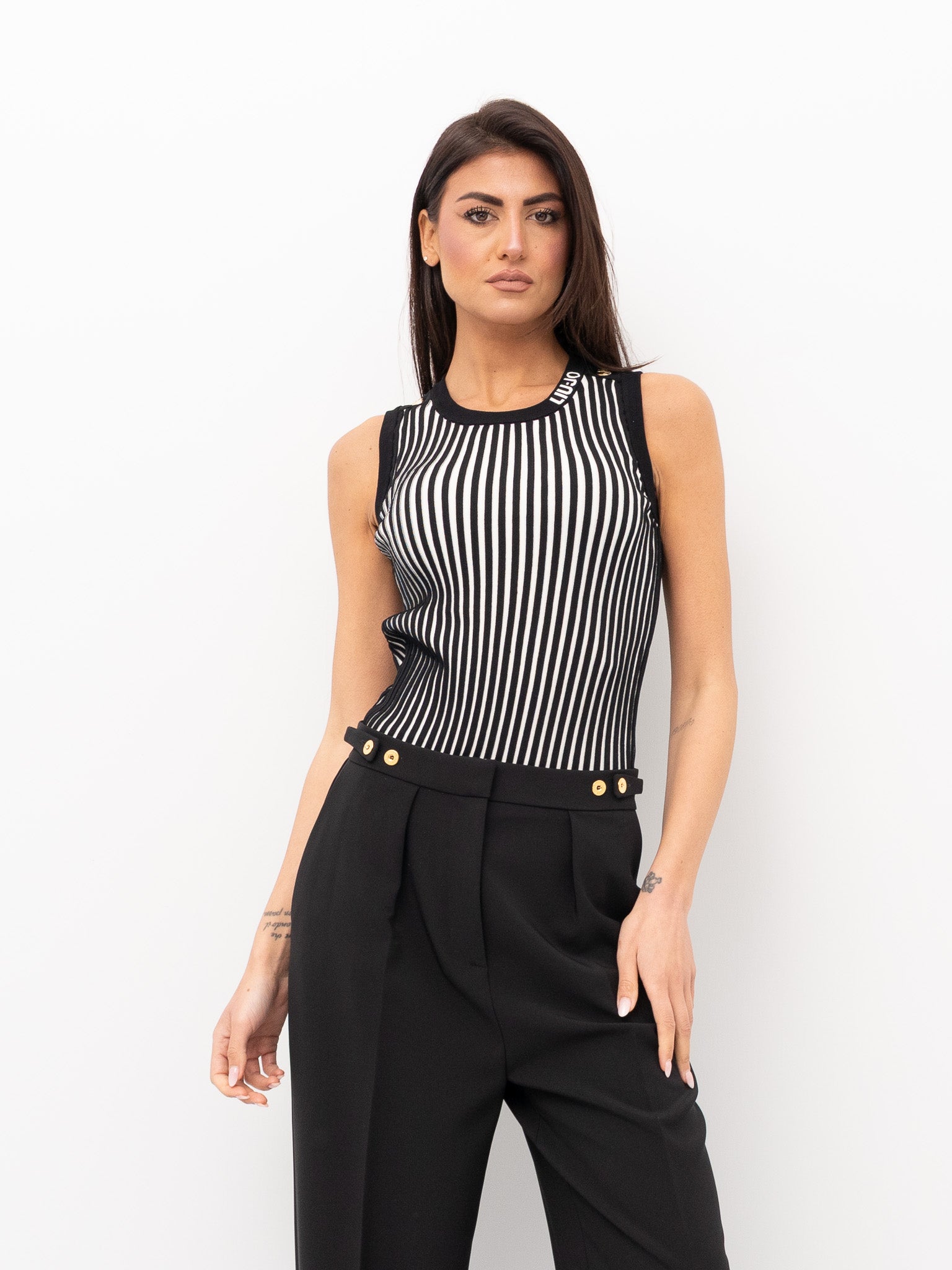 CAMISETA SIN MANGAS LIU JO TA6064MS55N