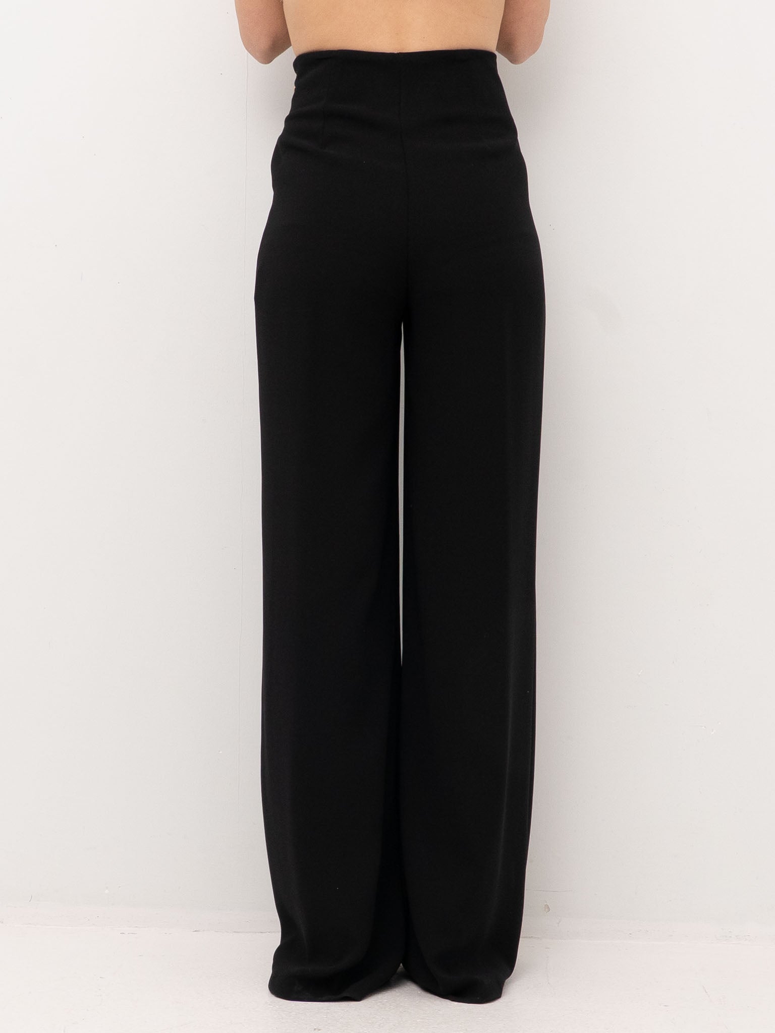 TAILLEUR KUEA 6048