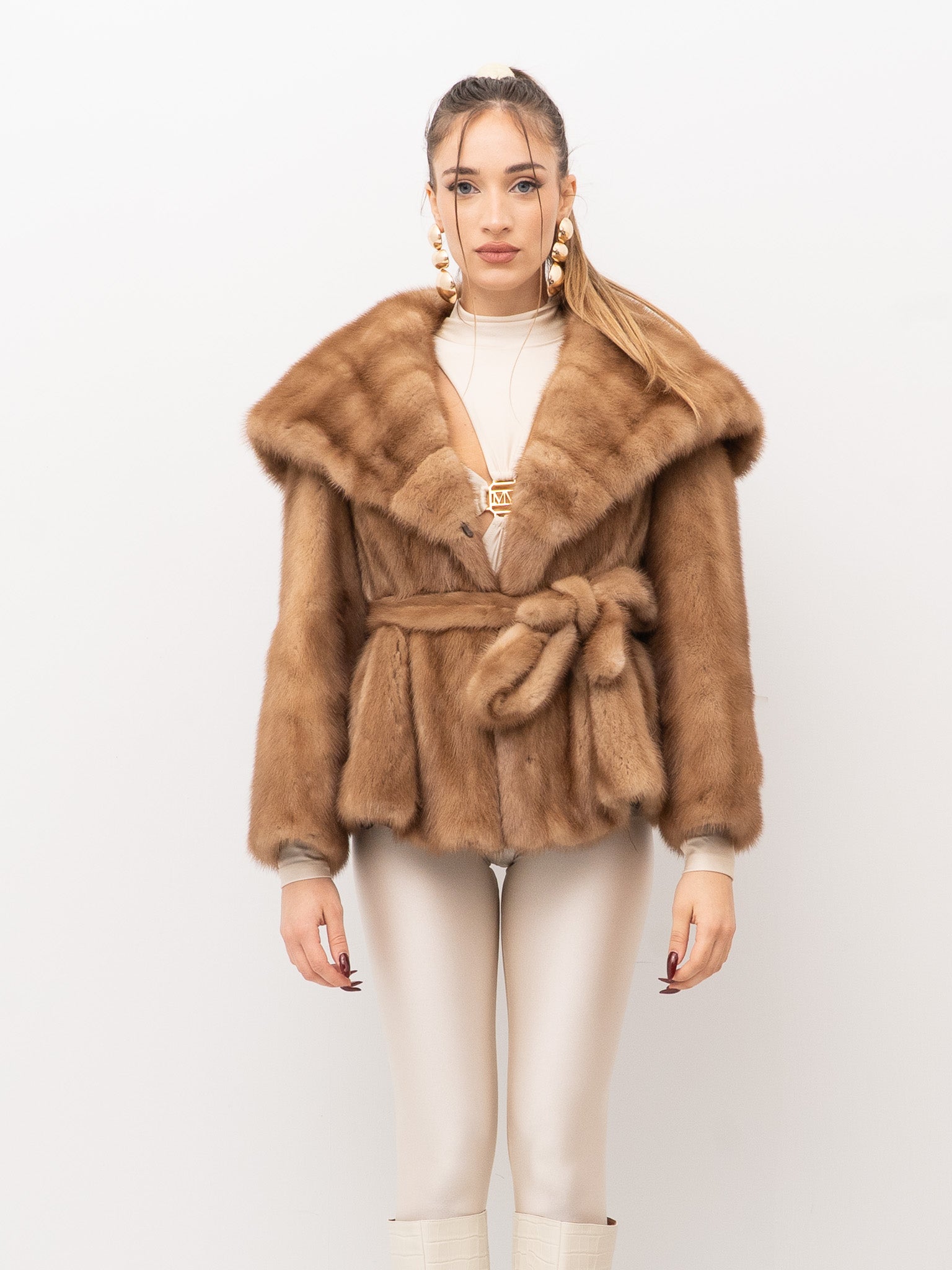 VISONE SAGAFURS SG5001