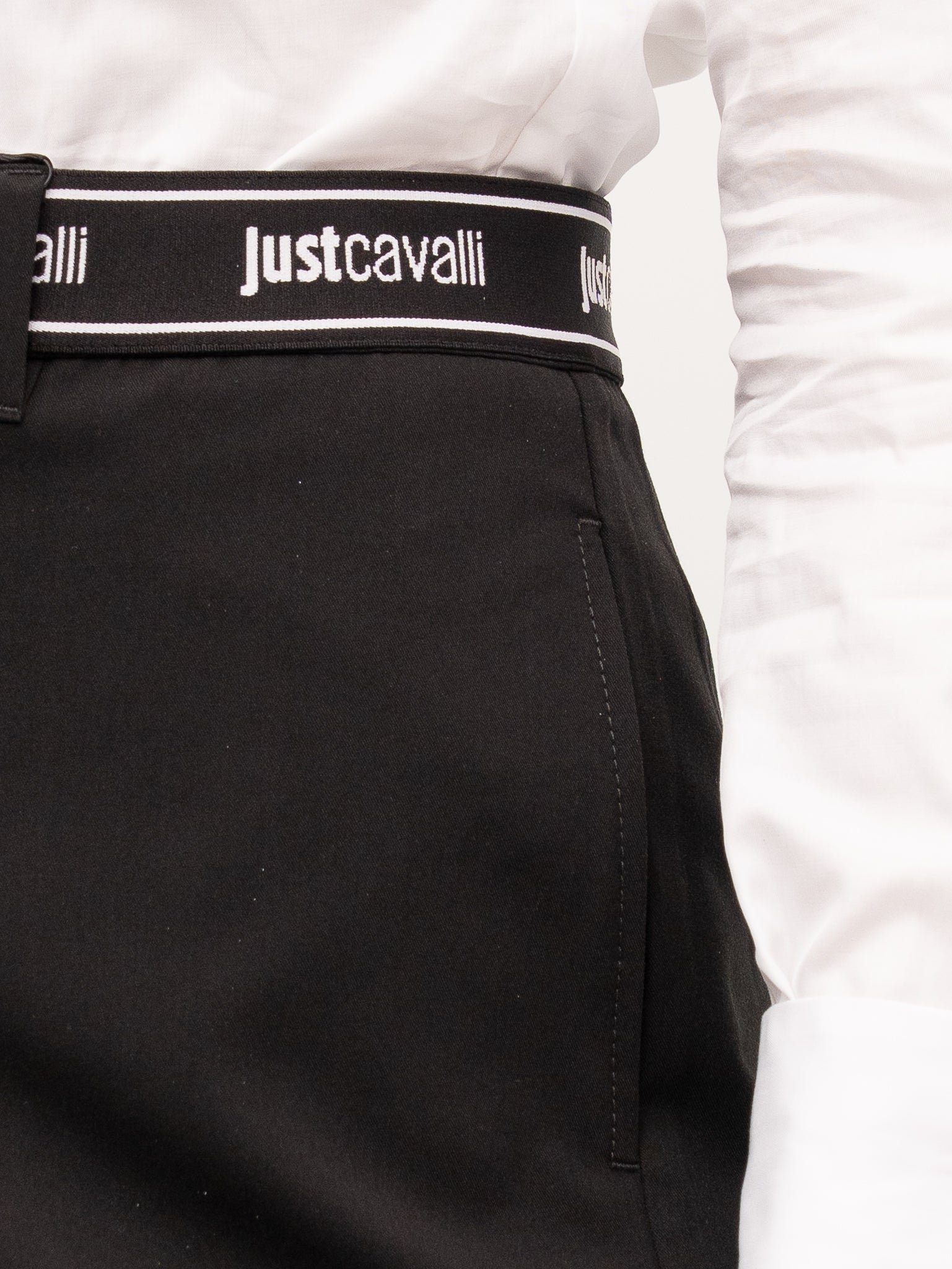 BERMUDA JUST CAVALLI 80PAD143 N0705