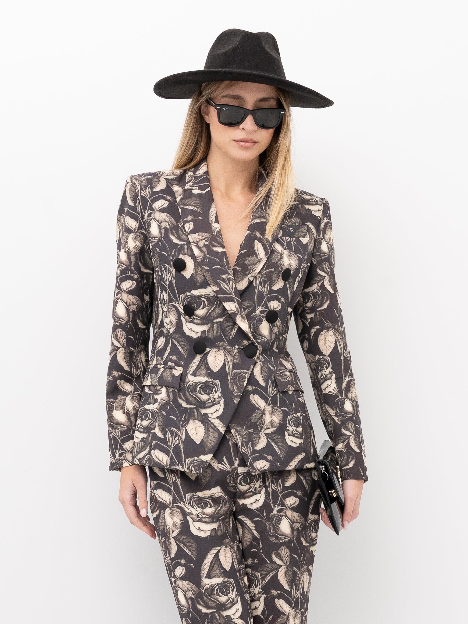 CHAQUETA DE MIERDA SH2526051S