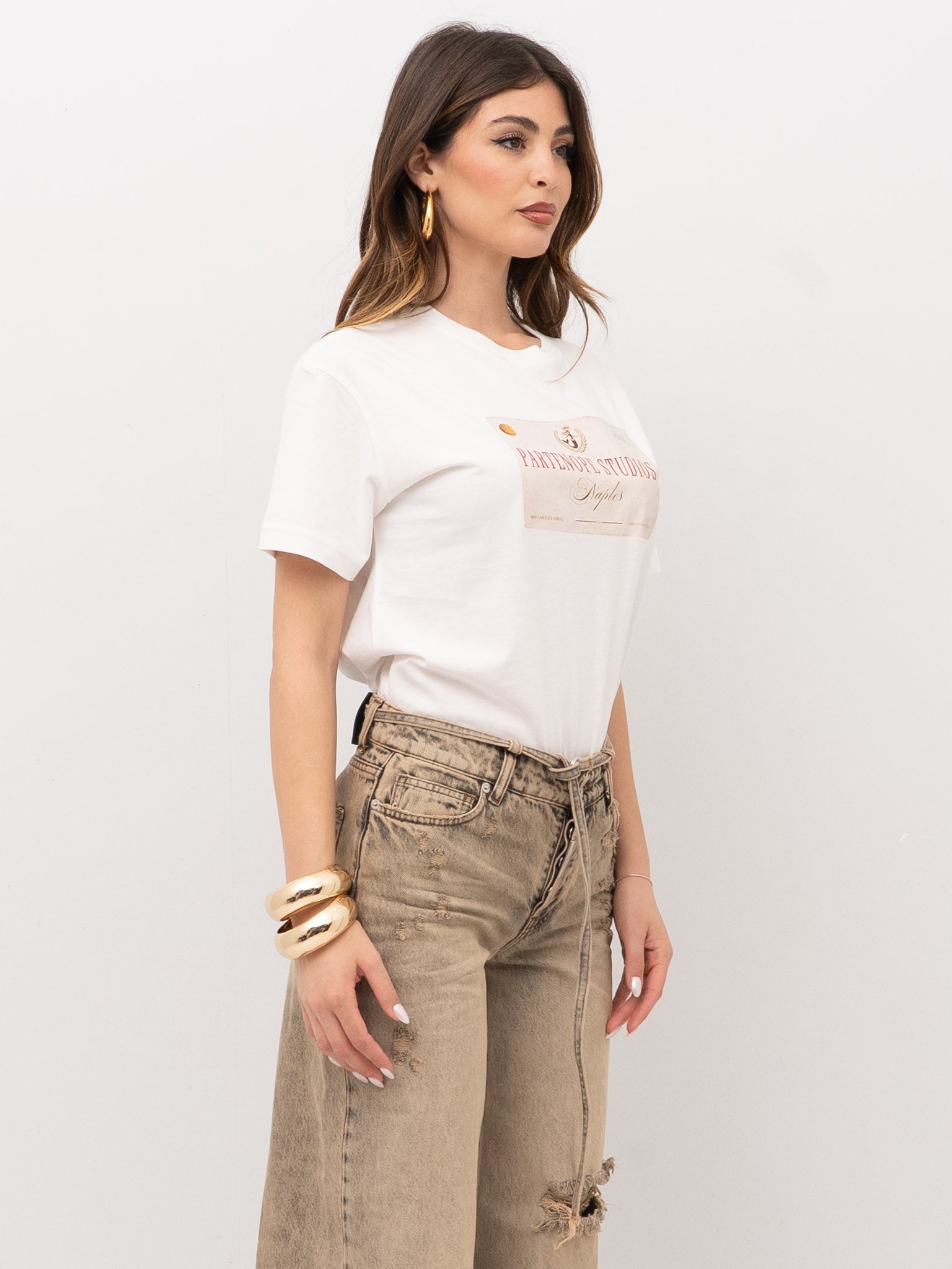 T-SHIRT DO NOT CONFORM TEE10